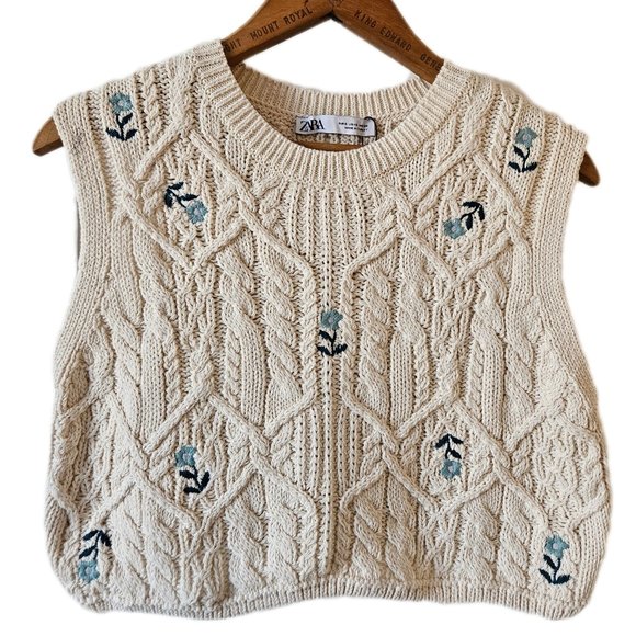 🍋Zara Knit Cropped Vest with Embroidered Flowers NWT - Picture 1 of 6